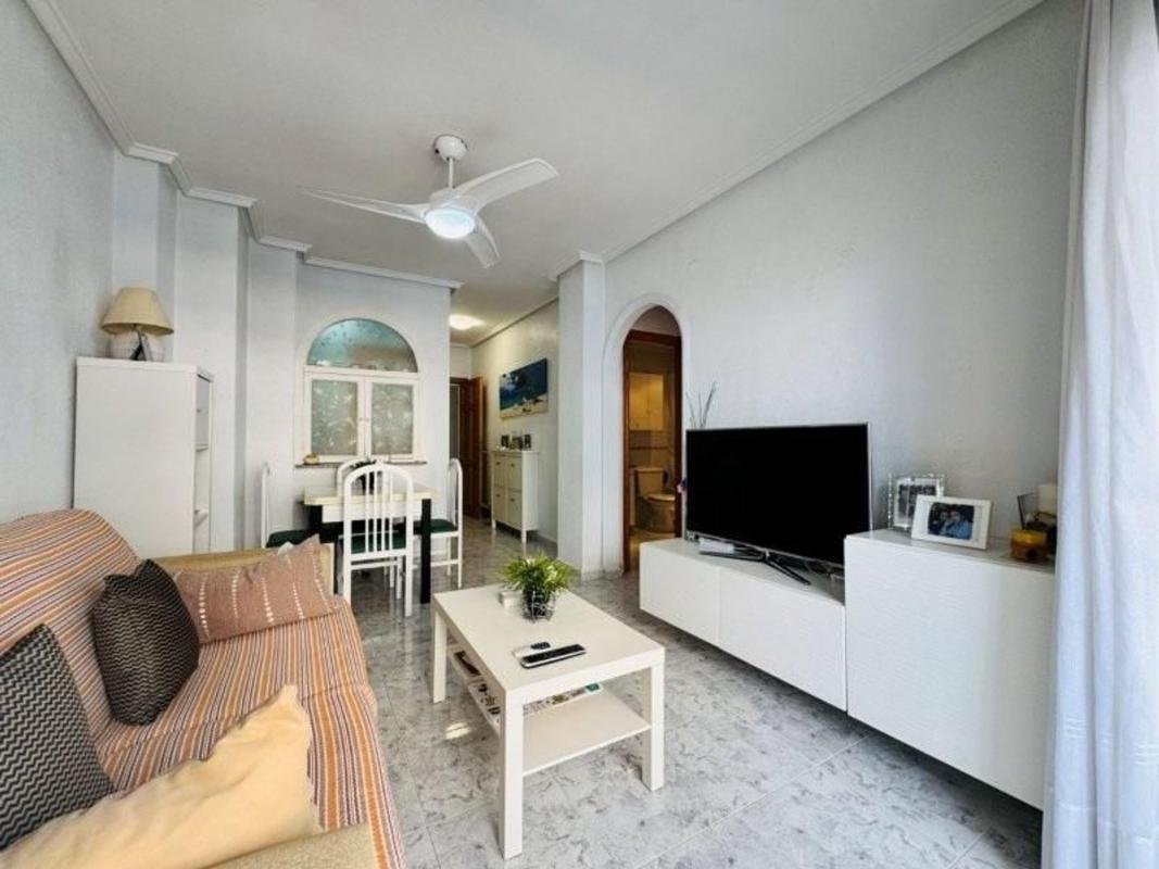 Продажа квартиры на Piso en Gaspar Perrelló, Torrevieja, Торревьеха
photo 2