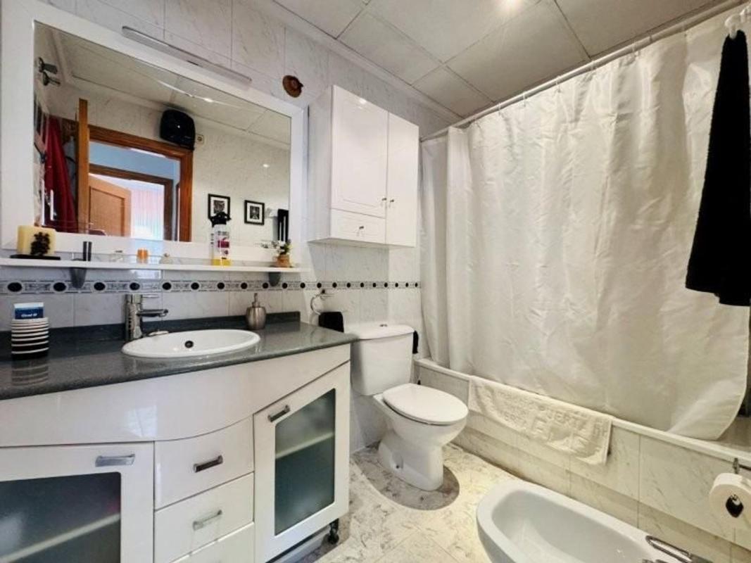 Продажа квартиры на Piso en Gaspar Perrelló, Torrevieja, Торревьеха
photo 5