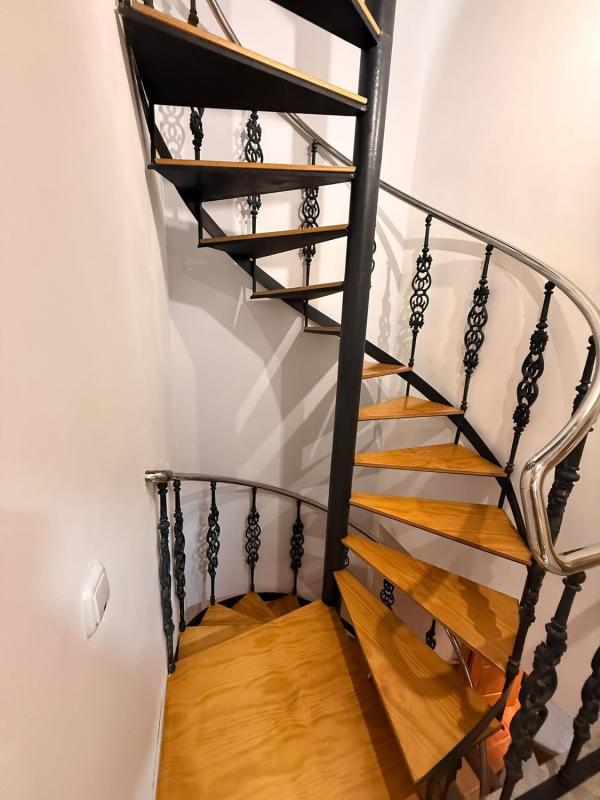 Properties for sale and rent in Spain photo 5
