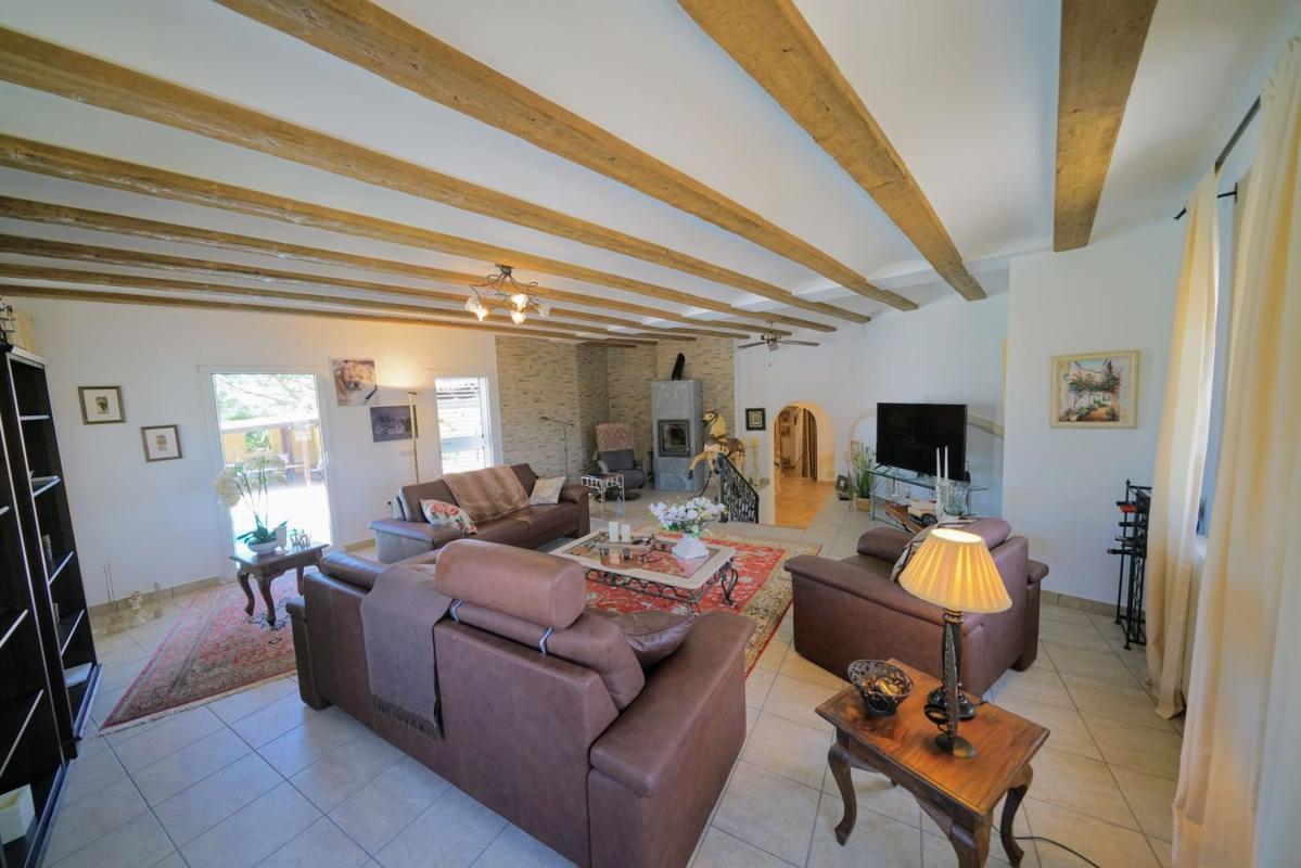 Properties for sale and rent in Spain photo 5