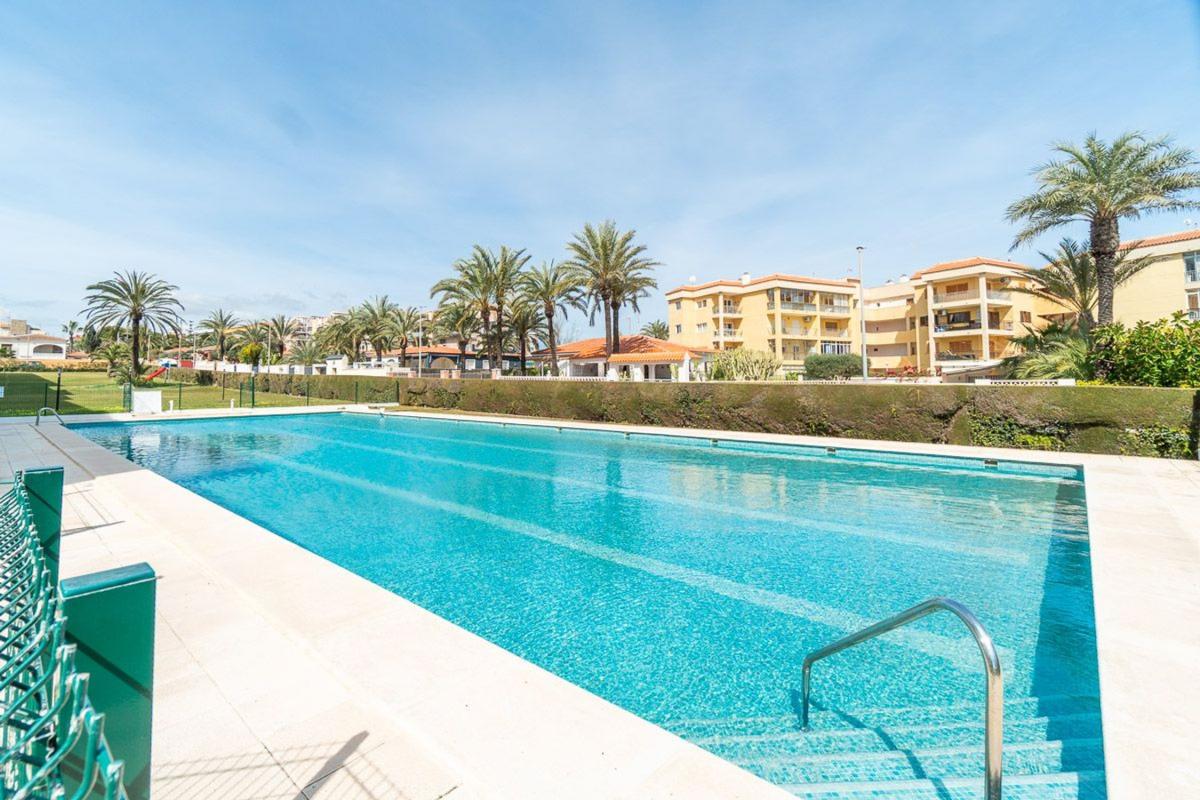 Sale of apartment in Piso en Avenida de las Olas, Punta Prima, Torrevieja, Torrevieja
photo 2