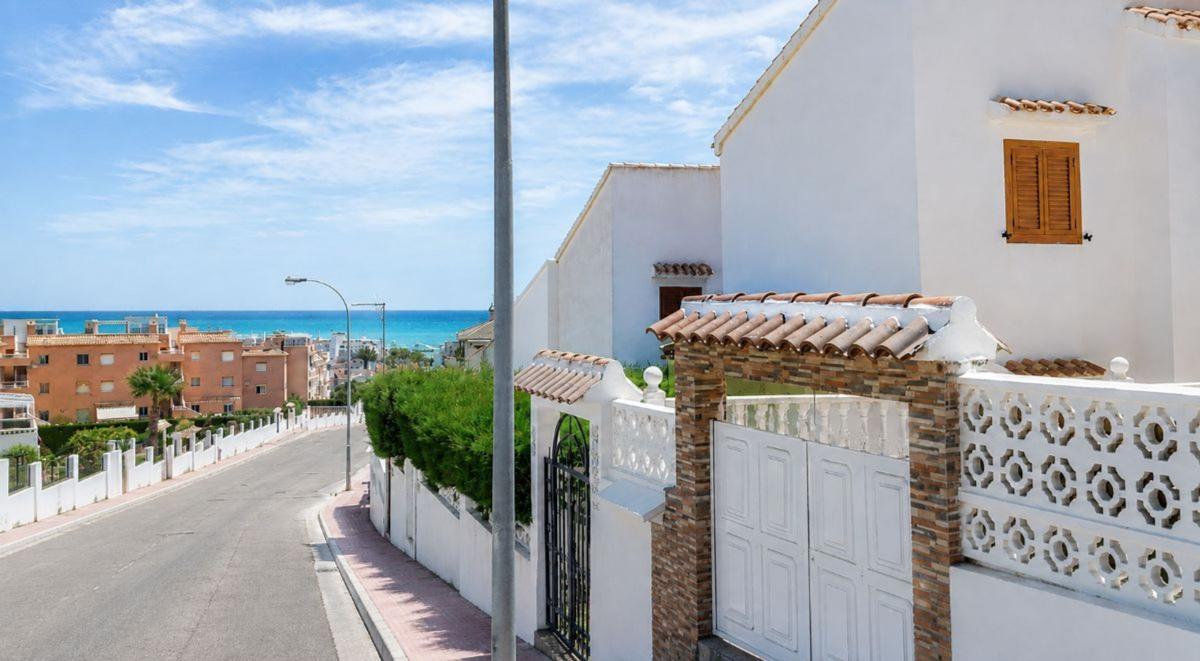 Venta de estudio en Estudio en Calle Aquiles, Torreblanca, Torrevieja, Torrevieja photo 3