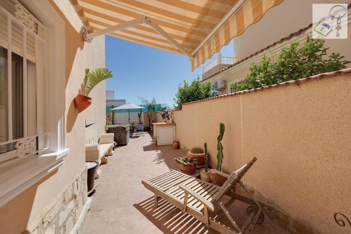 Venta de chalet independiente en Casa o chalet en Lomas de Don Juan, Orihuela, Orihuela
photo 5
