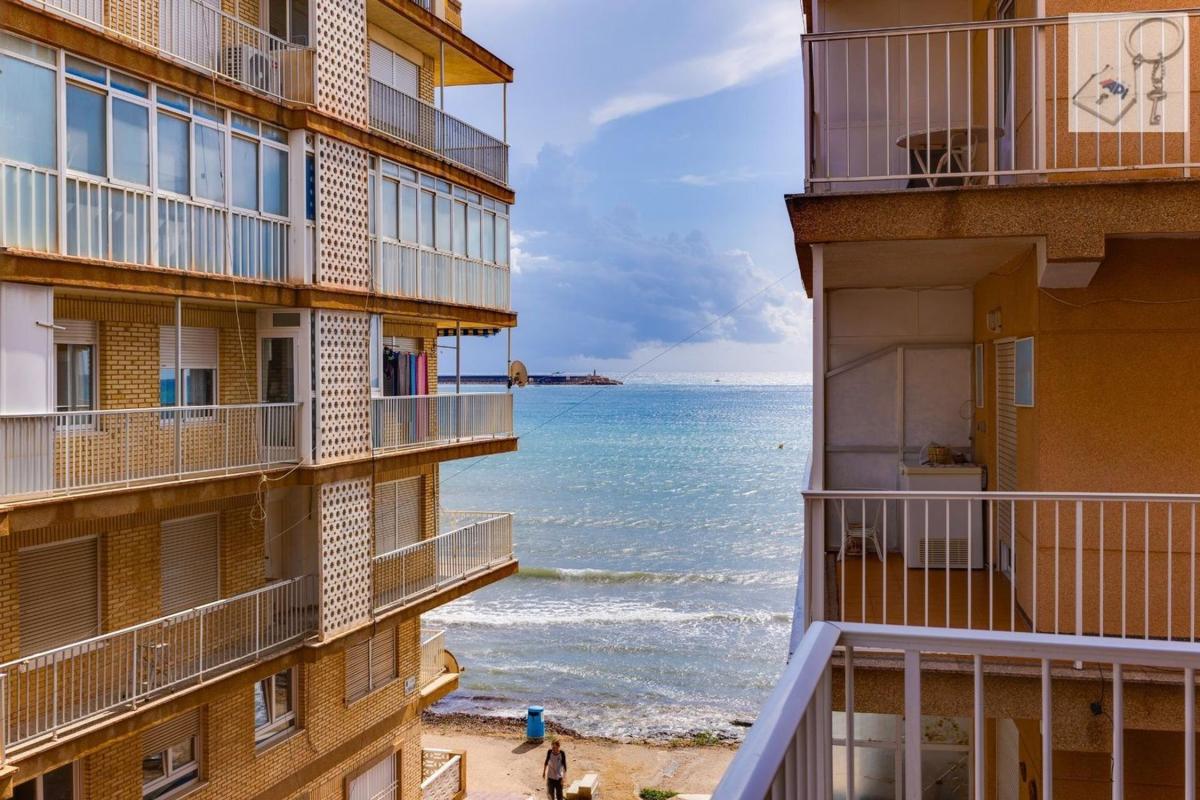 Sprzedaż mieszkania w Piso en Playa de los Náufragos, Torrevieja, Torrevieja
 photo 2