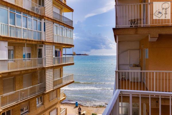 Venta de piso en Piso en Playa de los Náufragos, Torrevieja, Torrevieja
thumbnail 2