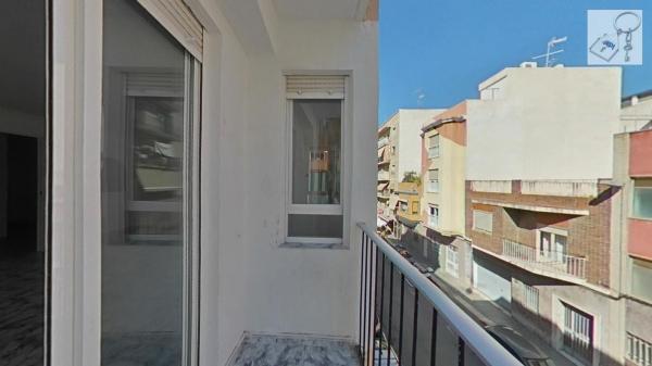 Sale of flat in Piso en Calle Esperidion Porta Requesens, Carrús Este, Elche / Elx, Elche / Elx
 photo 3