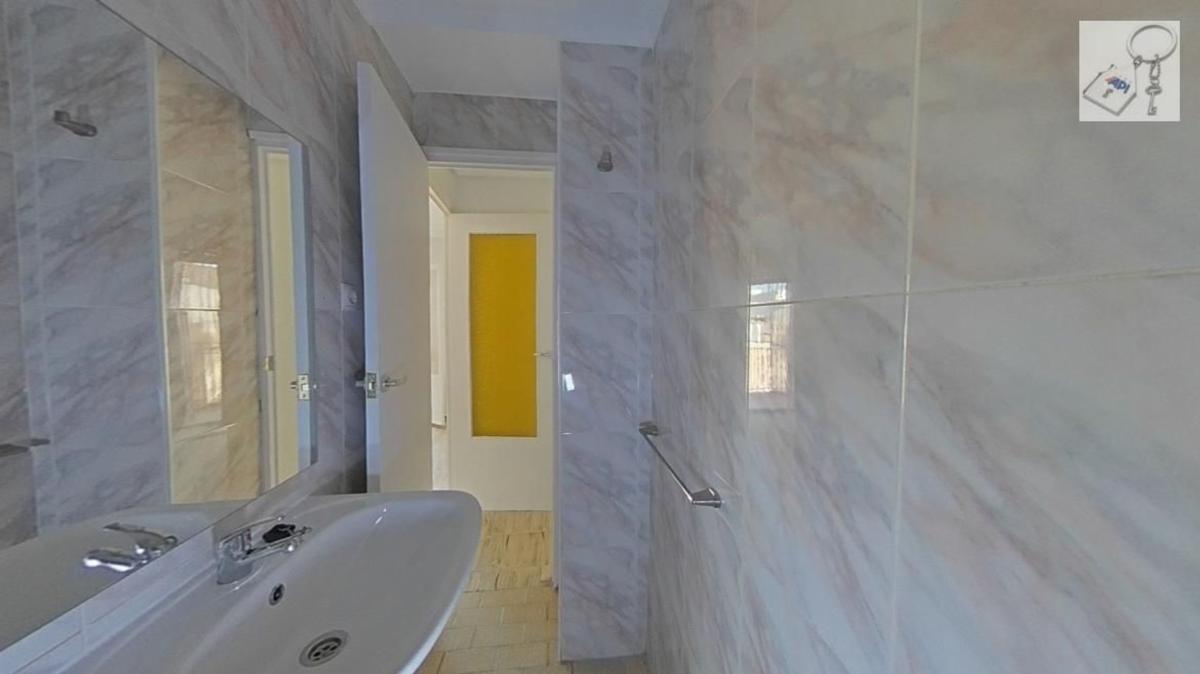 Sprzedaż mieszkania w Piso en Calle Antonio Martínez García, Los Magros-Casablanca, Elche / Elx, Elche / Elx
 photo 2