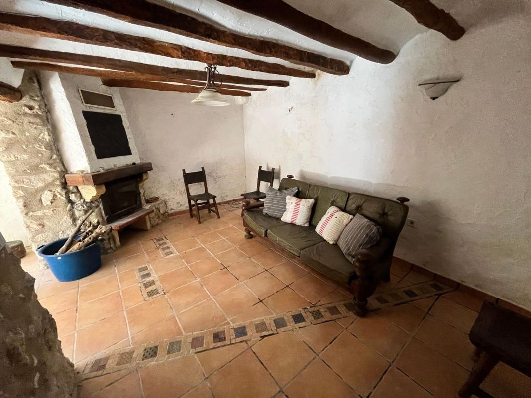 Properties for sale and rent in Spain photo 3