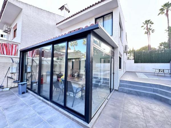 Chalet adosado en Calle Quart, 40, Colonia Escandinavia-Cautivador, Alfaz del Pi photo 1