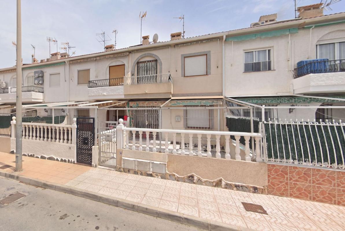 Propiedades en venta y alquiler en España photo 2