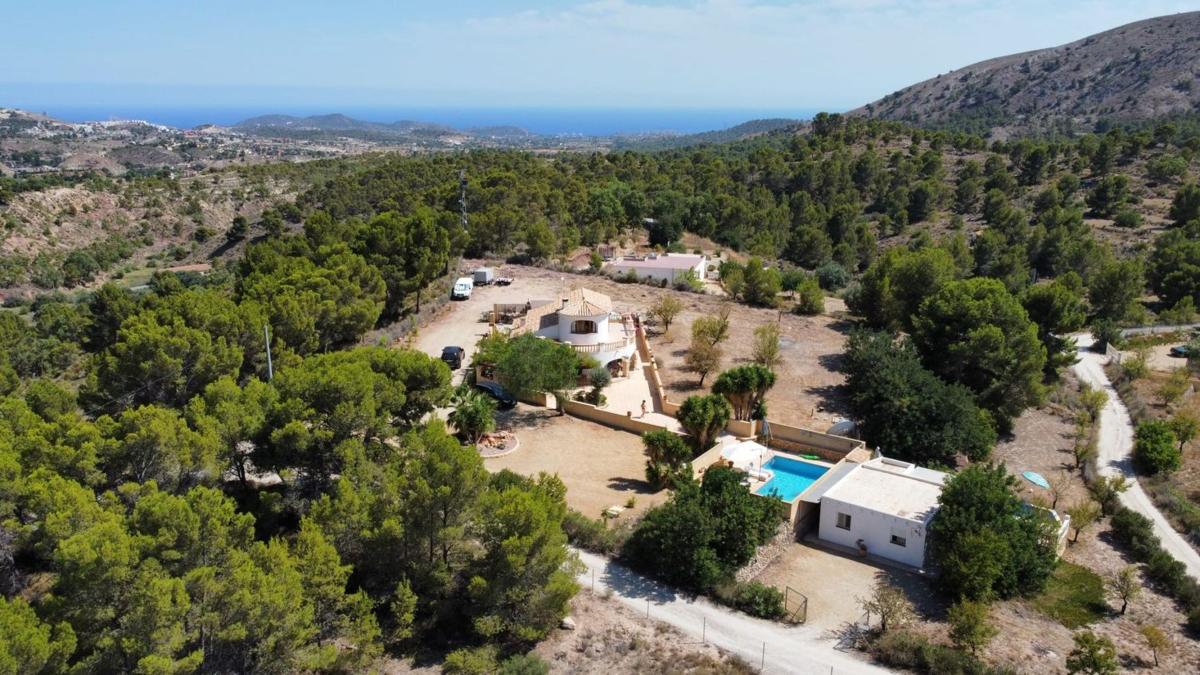 Sale of rural property in  Finca rústica en Partida Atzubia, Finestrat Pueblo, Finestrat , Finestrat photo 3