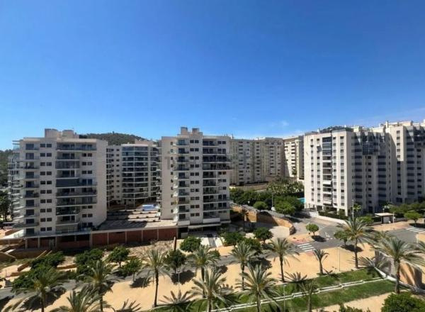 Sale of flat in Piso en Bulevar - Puerta Mítica, La Villajoyosa / Vila Joiosa, La Villajoyosa / Vila Joiosa
photo 1