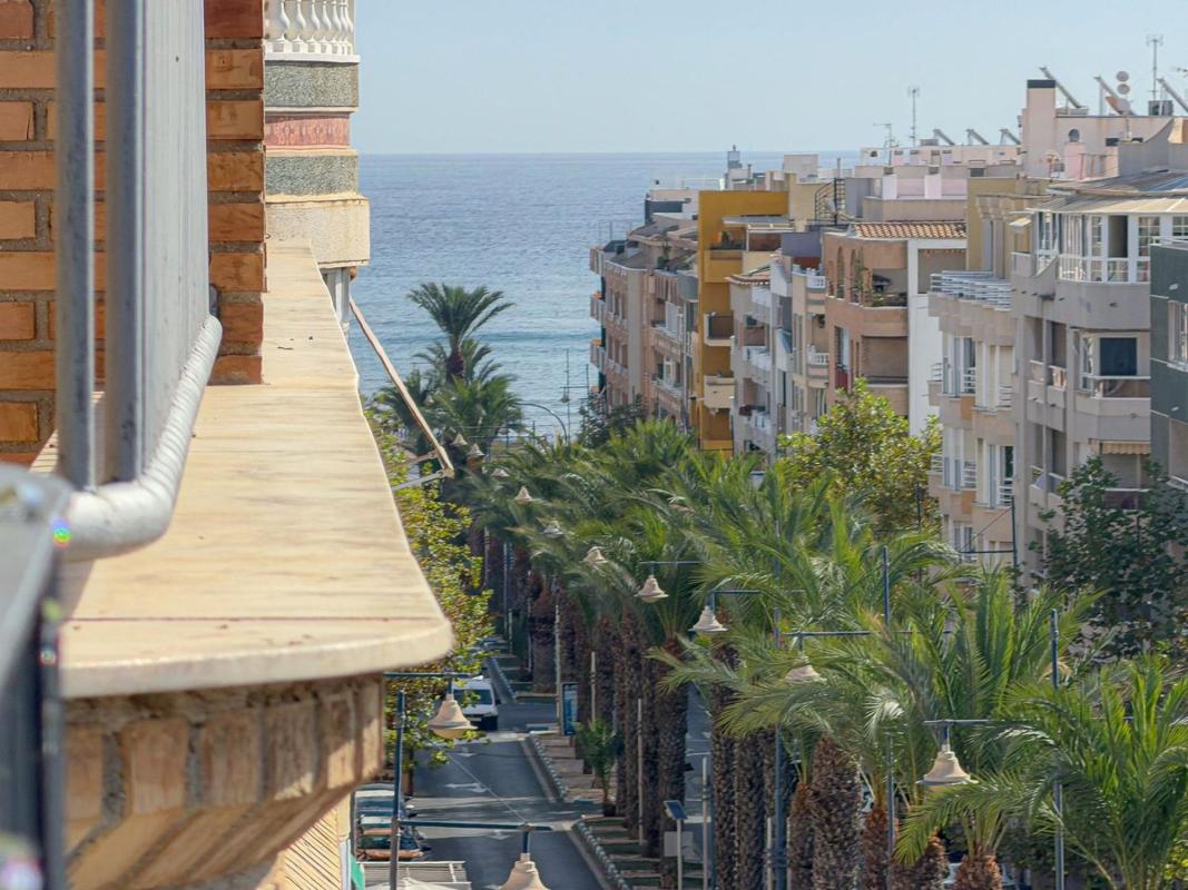 Продажа пентхауса на Ático en Avenida Habaneras - Curva de Palangre, Torrevieja, Торревьеха photo 1