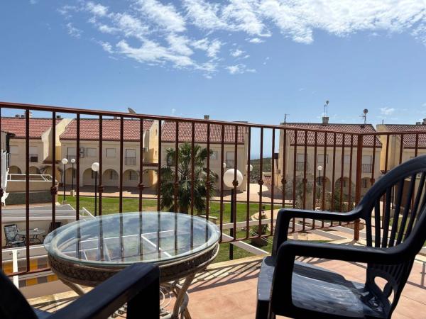 Chalet adosado en Avenida D'Escandinàvia, 90, Gran Vista-Olivo de Oro, Gran Alacant thumbnail 2