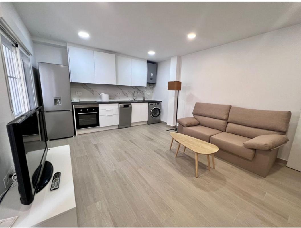 Duplex sale in Dúplex en Calle Marcelina, Nueva Torrevieja, Torrevieja, Torrevieja photo 3