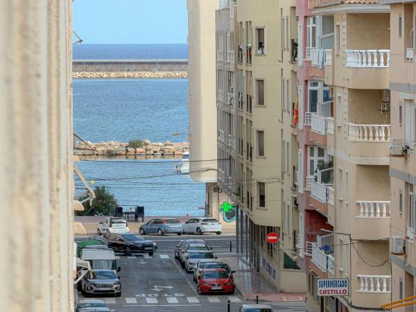 Продажа квартиры на Piso en El Acequión, Torrevieja, Торревьеха
 photo 1