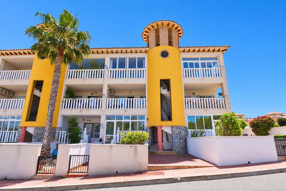 Продажа квартиры на Piso en Las Filipinas, Orihuela, Ориуэла
photo 1