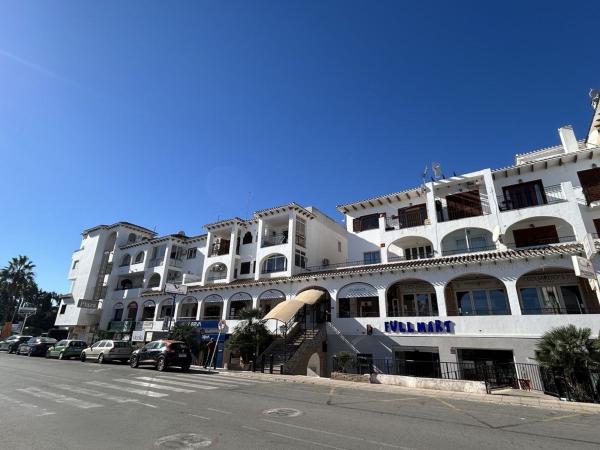 Продажа квартиры на Piso en Villamartín, Orihuela, Ориуэла
photo 1