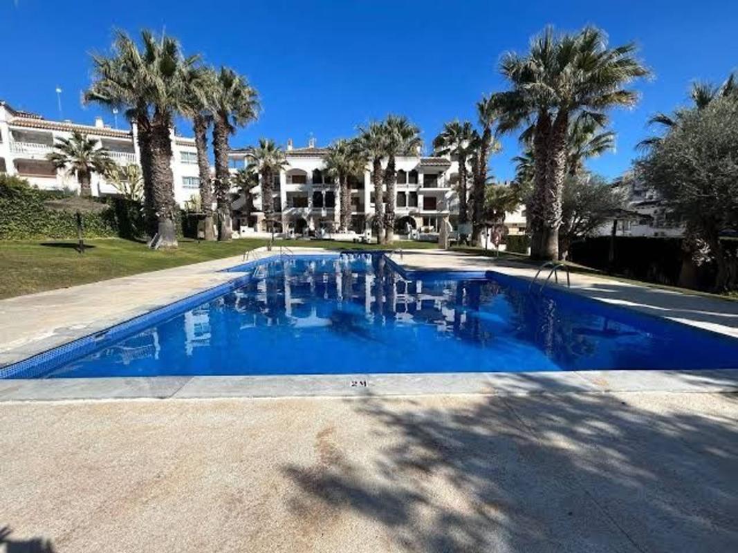 Продажа квартиры на Piso en Villamartín, Orihuela, Ориуэла
 photo 3
