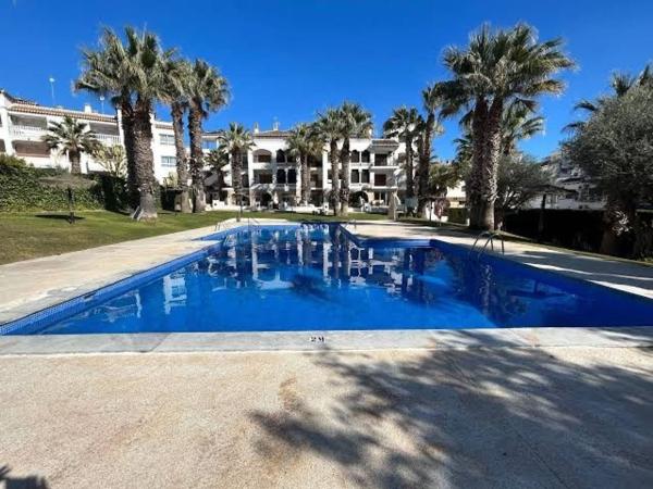 Продажа квартиры на Piso en Villamartín, Orihuela, Ориуэла
thumbnail 3