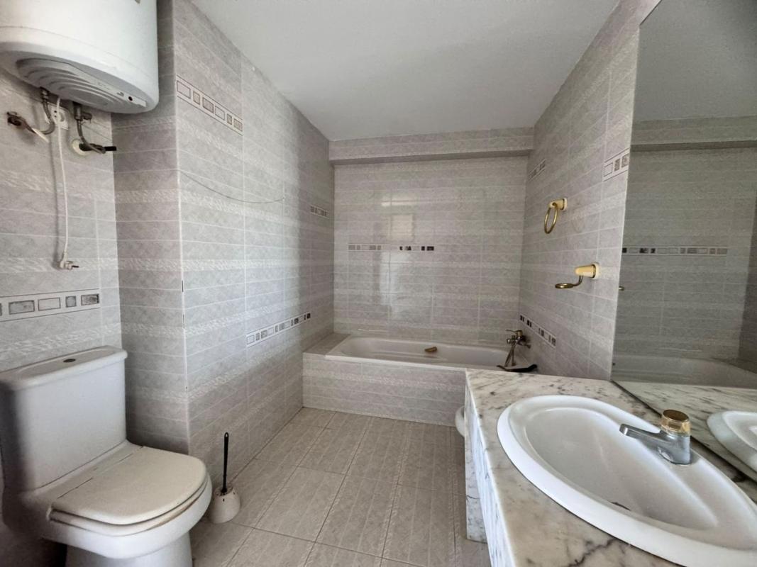Недвижимость на продажу и в аренду в Испании photo 5