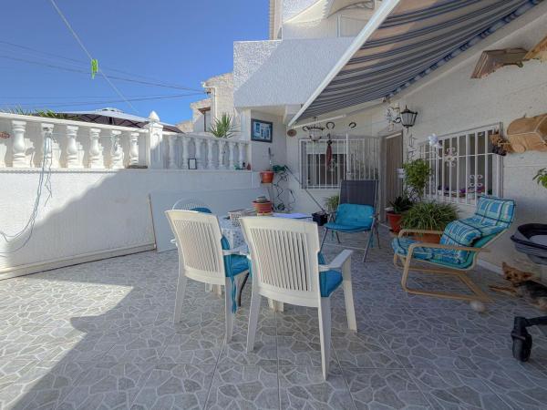 Casa o chalet independiente en La Siesta - El Salado - Torreta, Torrevieja thumbnail 2