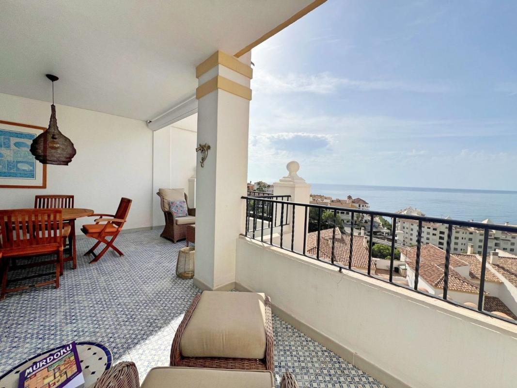 Sale of apartment in Piso en Zona de Mascarat, Altea, Altea
photo 2