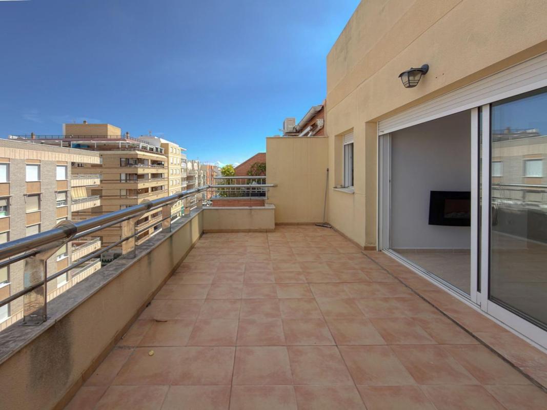 Продажа пентхауса на Ático en Las Piscinas Naturales, Torrevieja, Торревьеха photo 1