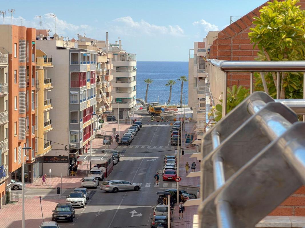 Продажа пентхауса на Ático en Las Piscinas Naturales, Torrevieja, Торревьеха photo 2