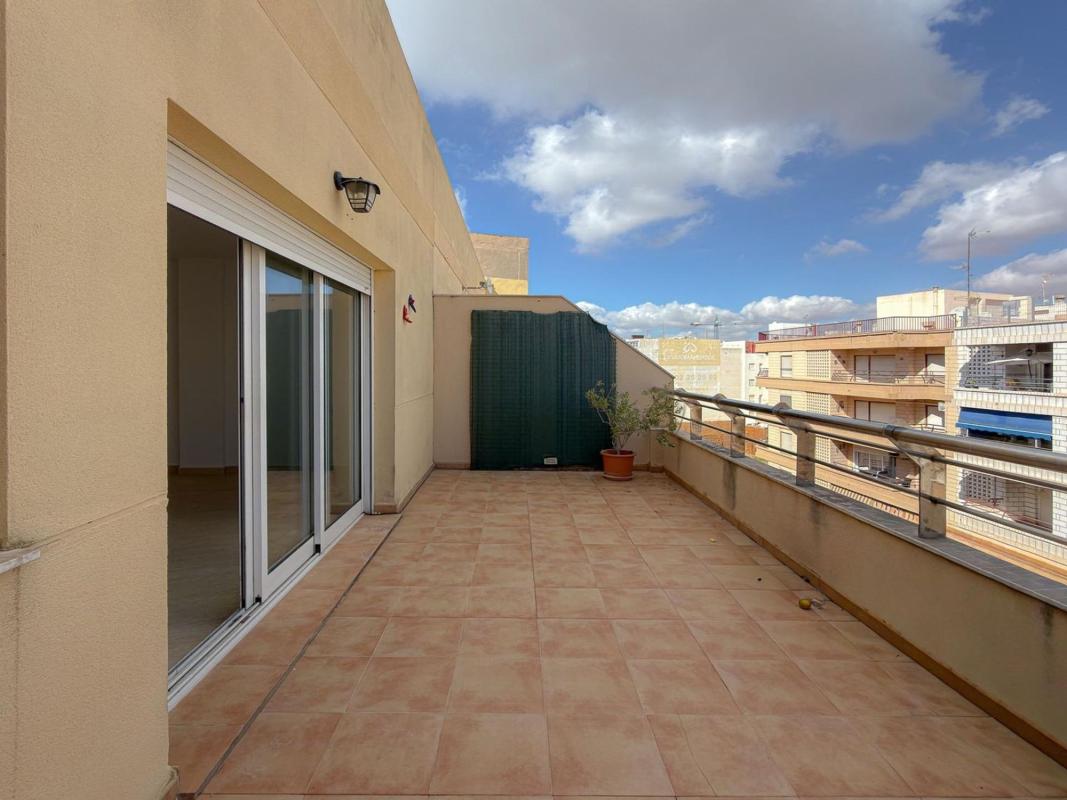 Продажа пентхауса на Ático en Las Piscinas Naturales, Torrevieja, Торревьеха photo 3
