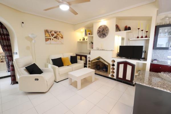 Venta de piso en Piso en Calle la Sagra, Los Balcones - Los Altos del Edén, Torrevieja, Torrevieja
 photo 4