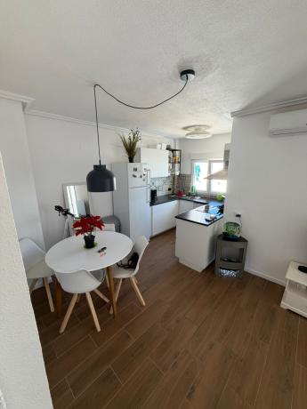 Duplex na sprzedaż w Calle Cala, Torrevieja photo 1