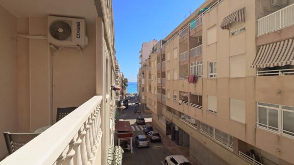 Duplex na sprzedaż w Piso en Calle Finlandia, Playa de los Locos, Torrevieja, Torrevieja photo 1