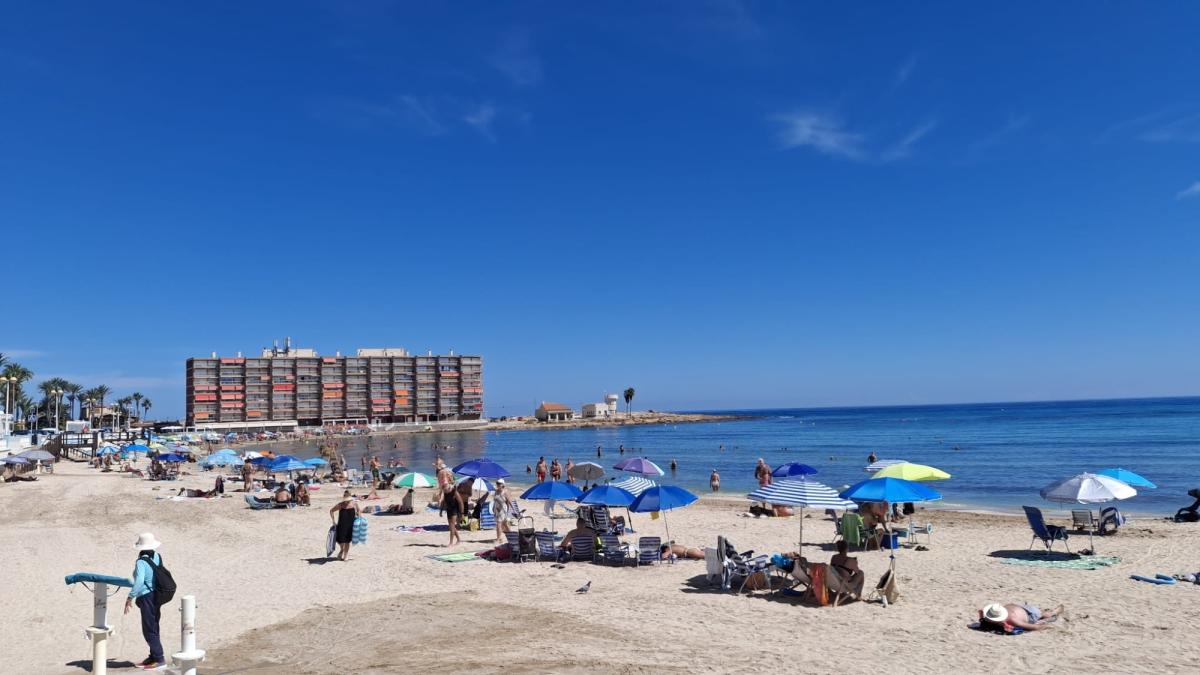 Sprzedaż duplexu w Piso en Calle Finlandia, Playa de los Locos, Torrevieja, Torrevieja photo 2