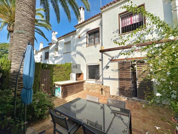 Chalet adosado en Centro Urbano, Denia thumbnail 3