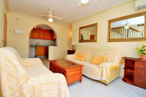 Аттик на продажу в  Ático en Calle Guapiles, 5, Playa Flamenca, Orihuela, Ориуэла photo 3