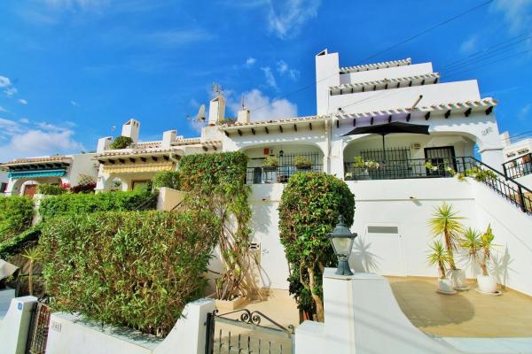 Chalet adosado en Calle Ruperto Chapi, 57, Villamartín, Orihuela photo 1