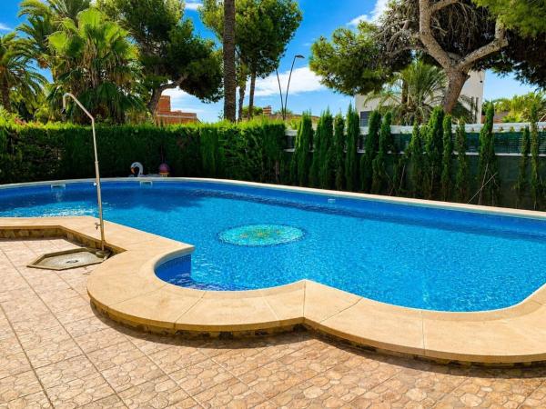Casa o chalet independiente en La Zenia, Orihuela thumbnail 2