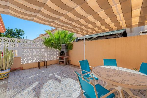 Chalet adosado en Manuel Vera Espinosa, 8, La Siesta - El Salado - Torreta, Torrevieja photo 4