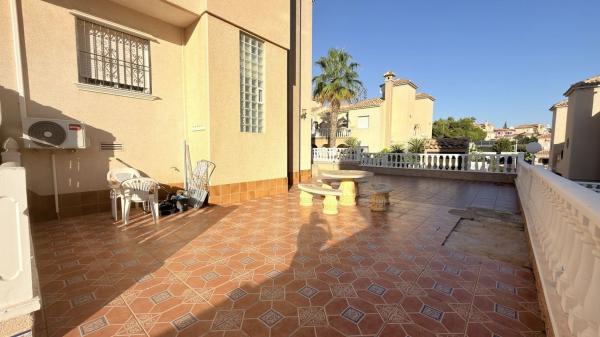 Chalet adosado en Calle Peña Vieja, Las Filipinas, Orihuela photo 4