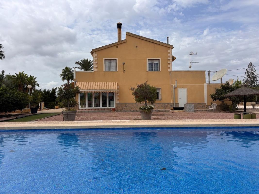 Properties for sale and rent in Spain photo 1