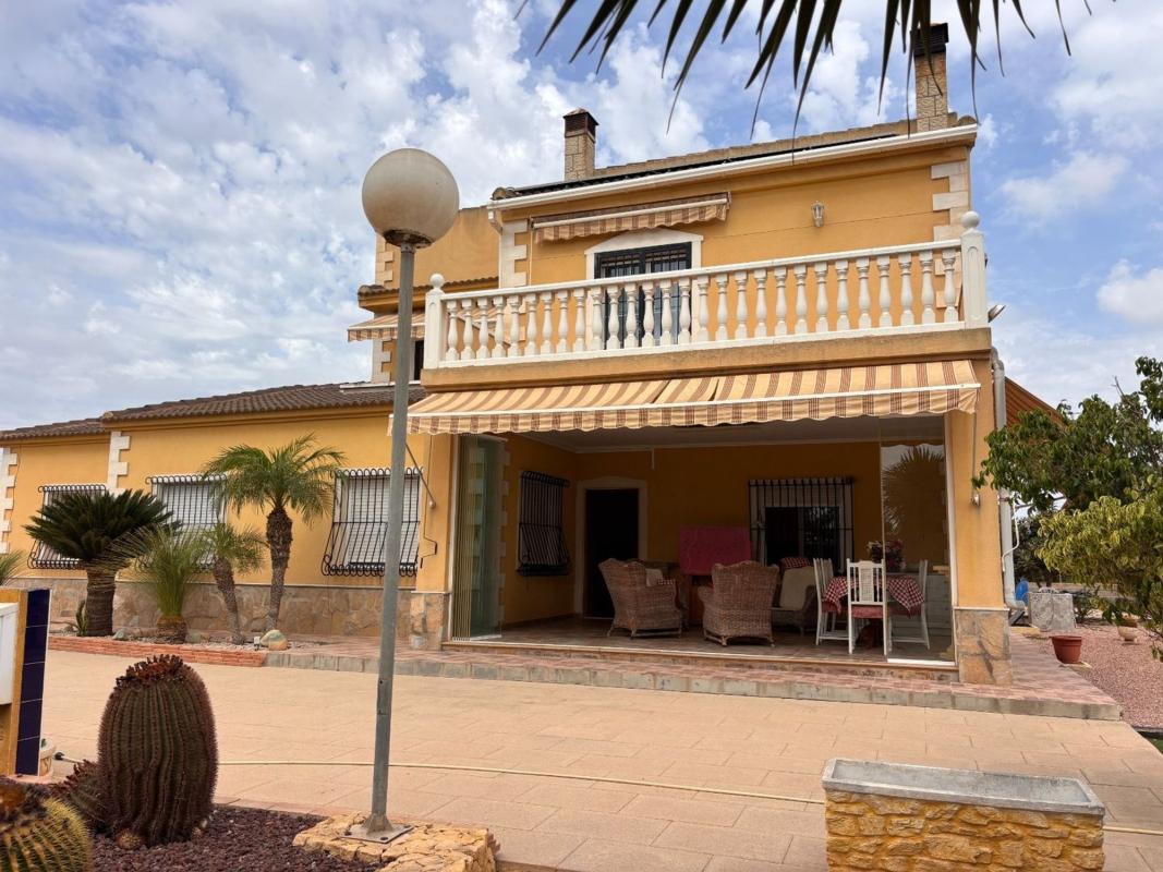Properties for sale and rent in Spain photo 5