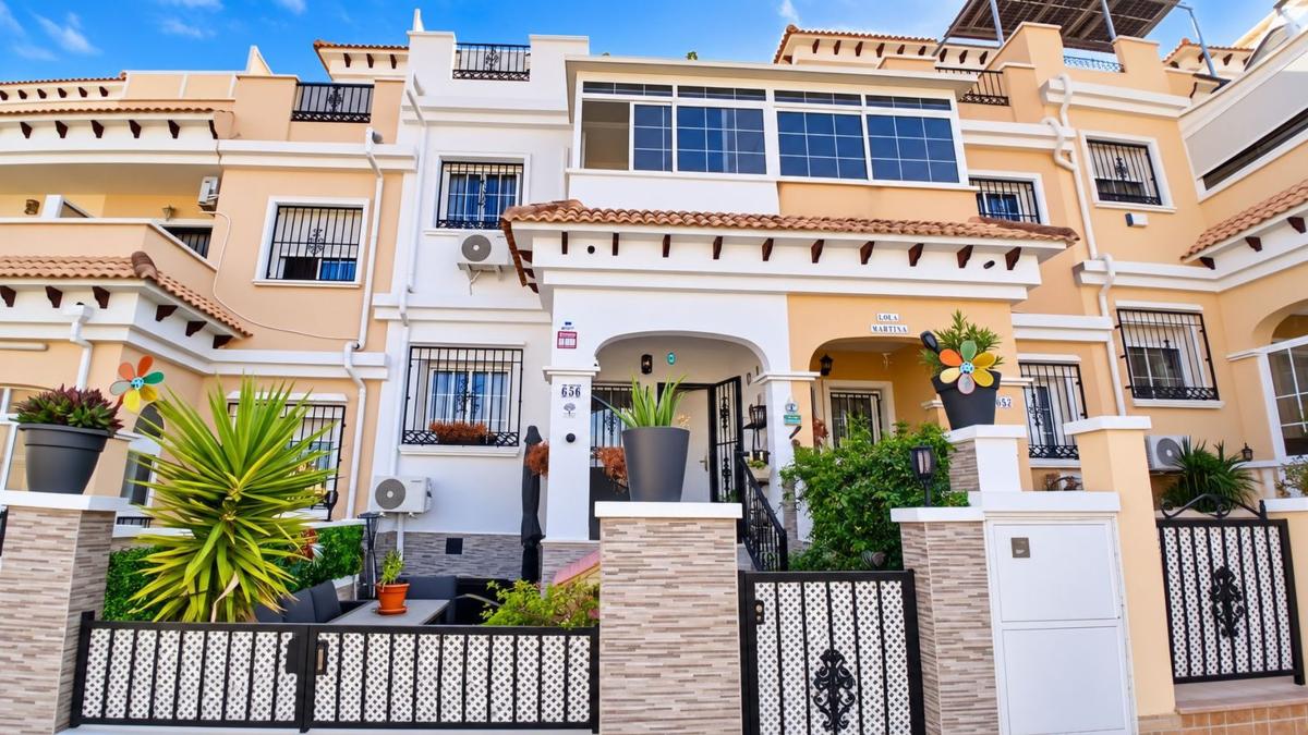 Properties for sale and rent in Spain photo 1