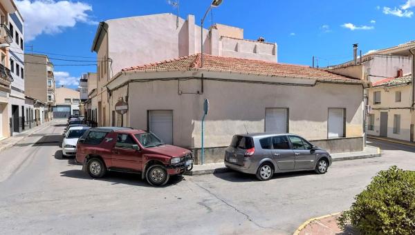 Independent chalet for sale in Casa o chalet en Calle Ramón y Cajal, Novelda, Novelda
photo 1