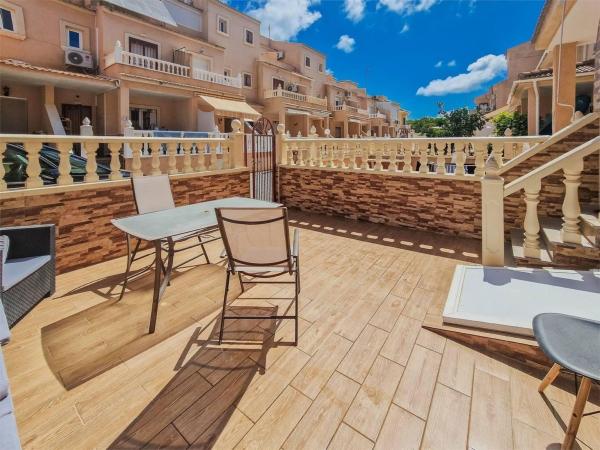 Chalet adosado en Calle Jalón, 39, Playa Flamenca, Orihuela photo 4