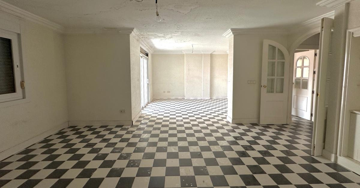 Properties for sale and rent in Spain photo 5