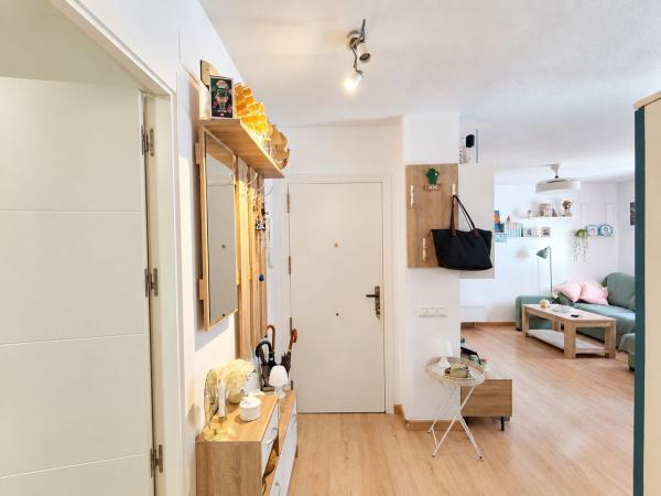 Продажа квартиры на Piso en Centro - Muelle Pesquero, Torrevieja, Торревьеха
photo 1