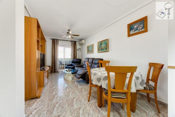Sale of flat in Piso en El Molino, Torrevieja, Torrevieja
thumbnail 3