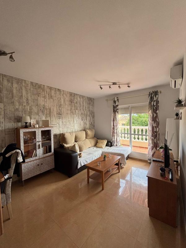 Продажа квартиры на Piso en Calle Brisamar, 8, Torrox Park, Torrox, Торрокс
photo 1