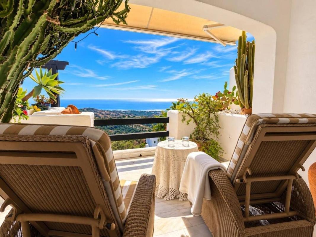 Penthouse sale in Ático en Calle Canarias, La Mairena, Ojén, Ojén photo 1